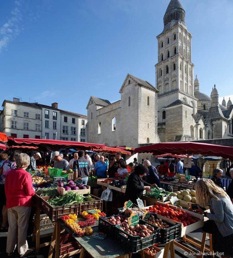 Logis 8 St Front Gite Urbain Perigueux Luaran gambar